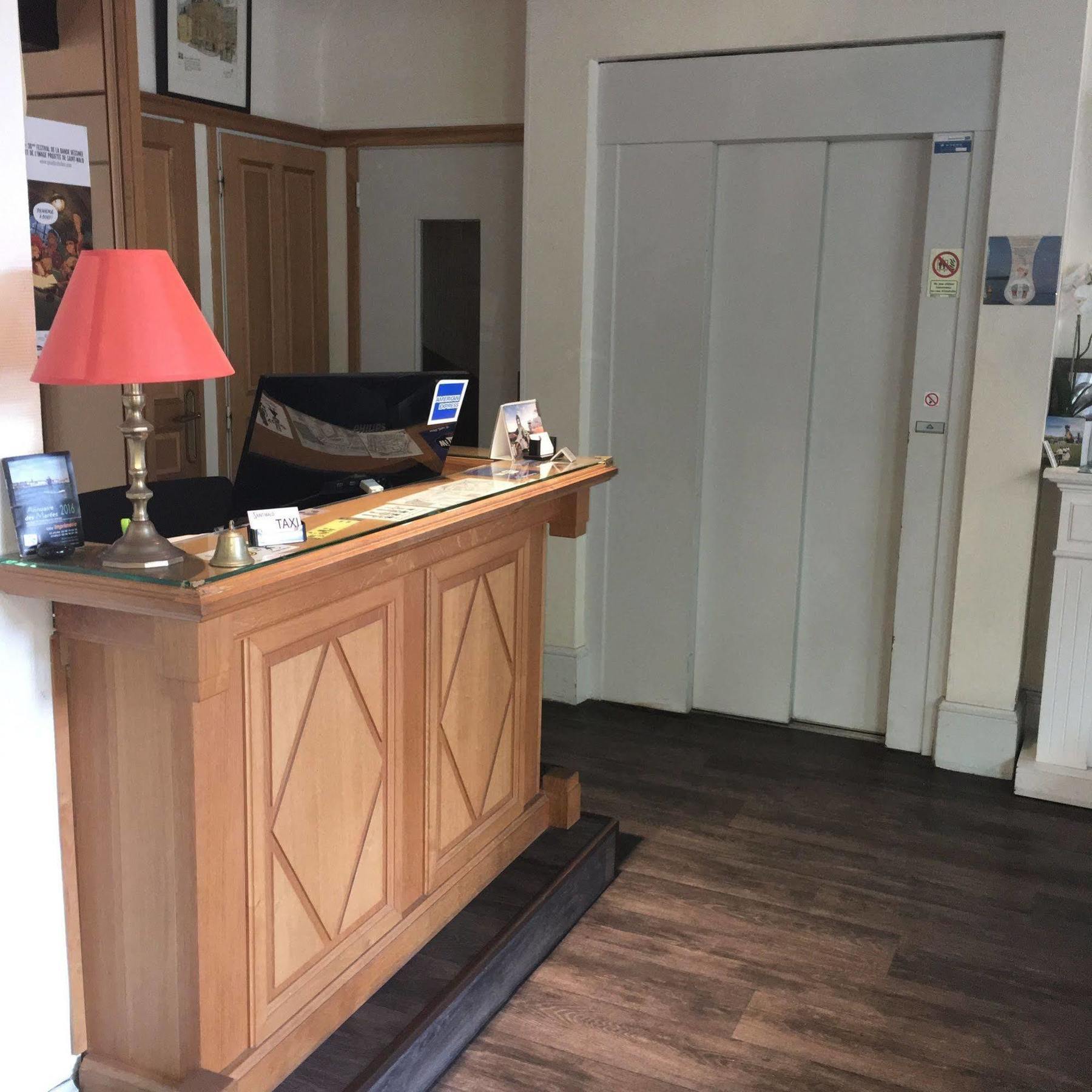סן מלו Hotel Elizabeth - Intra Muros מראה חיצוני תמונה